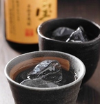 やっぱり鹿児島料理には地酒が良く合います！薩摩焼酎など豊富に揃ってます