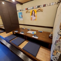 【掘りごたつ ~6名様席】カーテンで仕切りがあるお席もございます。