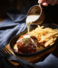 チーズ&デミグラスソースハンバーグ