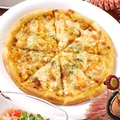 料理メニュー写真 エビとツナのタルタルピザ