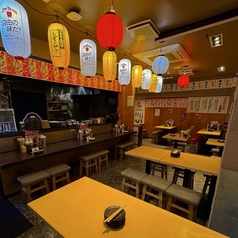 串カツと鶏皮串 うまいもん 小倉 タコハイ88円 生ビール299円の雰囲気2