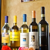 【イタリア南部　白ワイン】温かい地域なのでフルーティーかつお手頃なワインが多いのが特徴