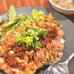 大人気！カオマンガイトート