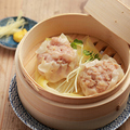 料理メニュー写真&nbsp;自家製粗びきシウマイ（二個入り）