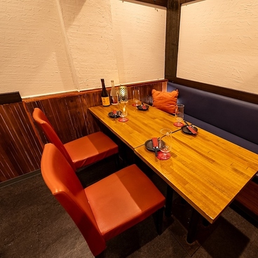 サムギョプサル＆チーズタッカルビ 食べ放題 明洞ポチャ 新橋店の雰囲気1