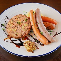 育風堂5種のMIXソーセージ盛り合わせ