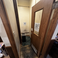 喫煙室有り