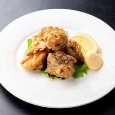 鶏の唐揚げ　4個