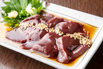 鮮度が違う！「国産牛」使用！新鮮な臭みの無い本当に美味しい捌きたてのレバー◎