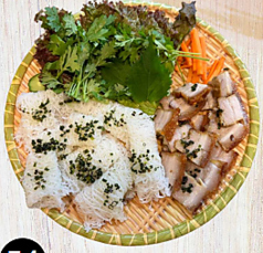 51　皮付き豚焼肉と一口ビーフン