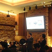 結婚式2次会や各種パーティーにご利用頂いています♪宴会には欠かせないモニターも無料で貸し出し！大クリーンで移す映像は迫力満点！パーティーやレクリエーションで使って盛り上がろう！宴会は飲み放題付きコースがおすすめ♪※写真はイメージです【大塚/居酒屋/飲み放題/食べ放題/貸切/誕生日/サプライズ/2次会/女子会】