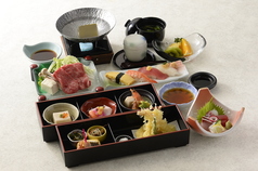 【要予約】箱膳会席　華