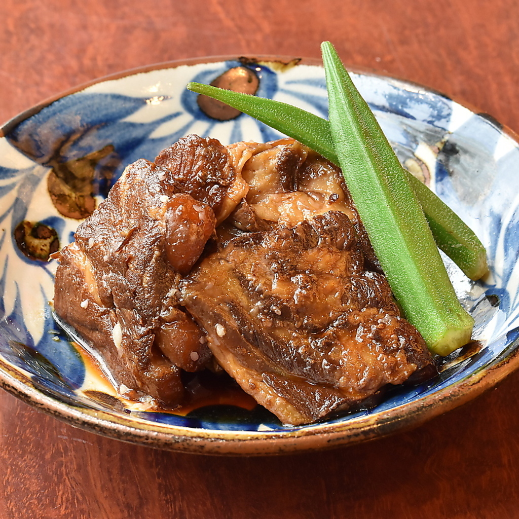 軟骨まで食べれる炙り軟骨ソーキ！絶品！お酒のおつまみにぴったりです♪