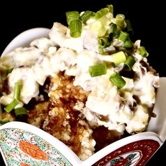 いなりのチキン南蛮　いぶりがっこタルタル