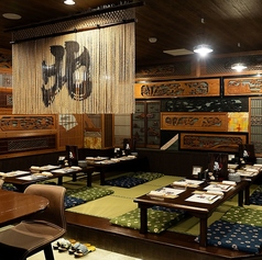 海鮮炉端と焼き鳥しのぶれ すすきの店の雰囲気1