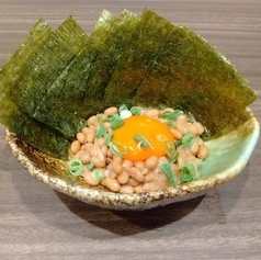 卵黄しょぼろ納豆　のり添え