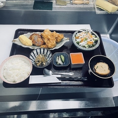 やまかごのおすすめランチ1
