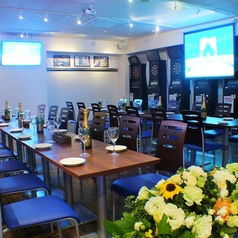 【お一人様でもOK】おしゃれな雰囲気が漂うカウンター席で、のんびりと豊富なドリンクを楽しむのもよし、ダーツで友達と盛り上がるのもよし！誰でも楽しめる多彩な過ごし方ができます♪賑やかな雰囲気の中で、新しい出会いや発見が待っています。おひとりさまでも気軽に利用しやすいのが嬉しいポイント☆