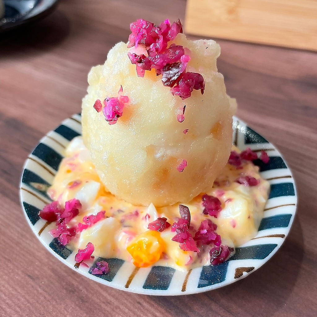 ウッフマヨネーズ天ぷら！柴漬けがアクセントの見た目も楽しい逸品です☆