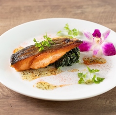 サーモンのムニエル