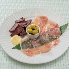 生ハム盛り合わせ