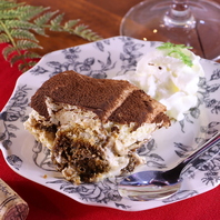 バル使いもOK！本格カクテル70種以上＆居心地の良い空間