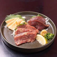 全席喫煙可◎全席完全個室◎食べ飲み放題◎馬刺しと焼鳥のお店◎鳥馬酒場 熊本下通店の写真2