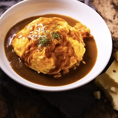 チーズインオムカレー