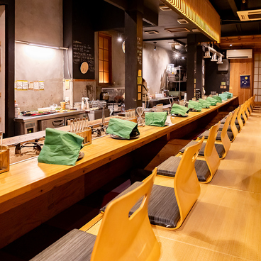 囲炉裏茶屋 ななころびやおき 伏見稲荷店の雰囲気1