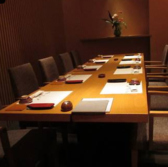 <クレジットカードについて>VISA、マスター、アメックス、JCBをはじめとした主要なクレジットカードやSuica、などの電子マネー、楽天ペイなどのQRコード決済など様々なお支払方法に対応しておりますので、お客様のご要望に応じた決済をご選択頂くことが可能です。