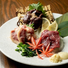 鮮度が自慢◆香ばしい串焼きや馬刺し盛りなどをご提供◎