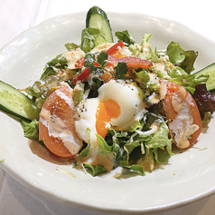 【人気no.2】温玉サラダ