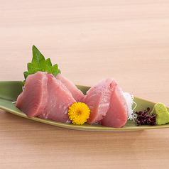 本マグロカシラ刺身