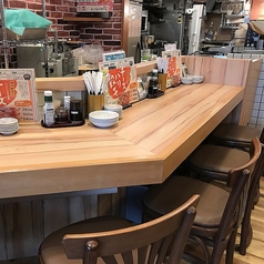 餃子食堂マルケン 西中島南方店の雰囲気2