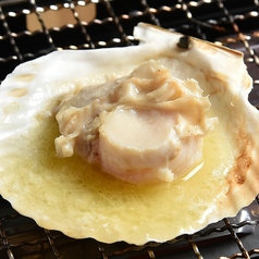殻付きホタテバター焼き
