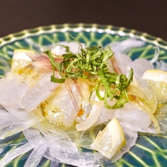 季節魚のカルパッチョ
