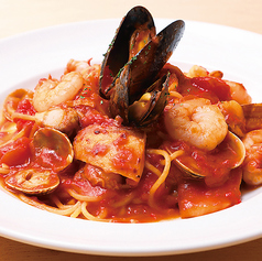 海の幸たっぷりのペスカトーレ