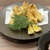 落ち着いた空間で食べる温かみのあるお料理の数々