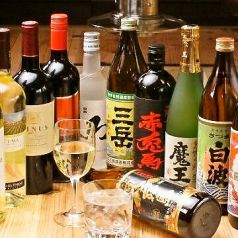 自慢の地鶏に合うお酒が種類豊富に!!