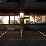 【駐車場完備】お店前の駐車場は最大8台駐車可能!お車でお越しのお客様も安心してご利用いただけます