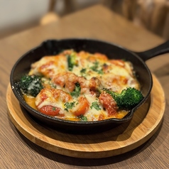 名寄産ひまわり畑豚のラグーとブロッコリーのオーブン焼き