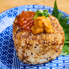 焼きおにぎり 出汁醤油バター～いくら乗せ～