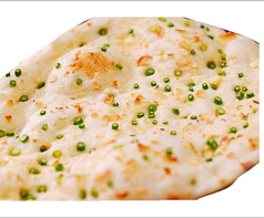 ガーリックナン　　Garlic Naan