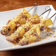 イベリコ豚とパイナップルのブロシェット　カシューナッツのシャプリオで