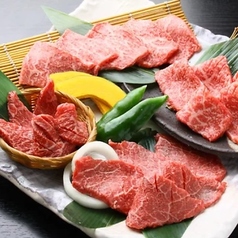 卸 新宿食肉センター極 荻窪店の特集写真