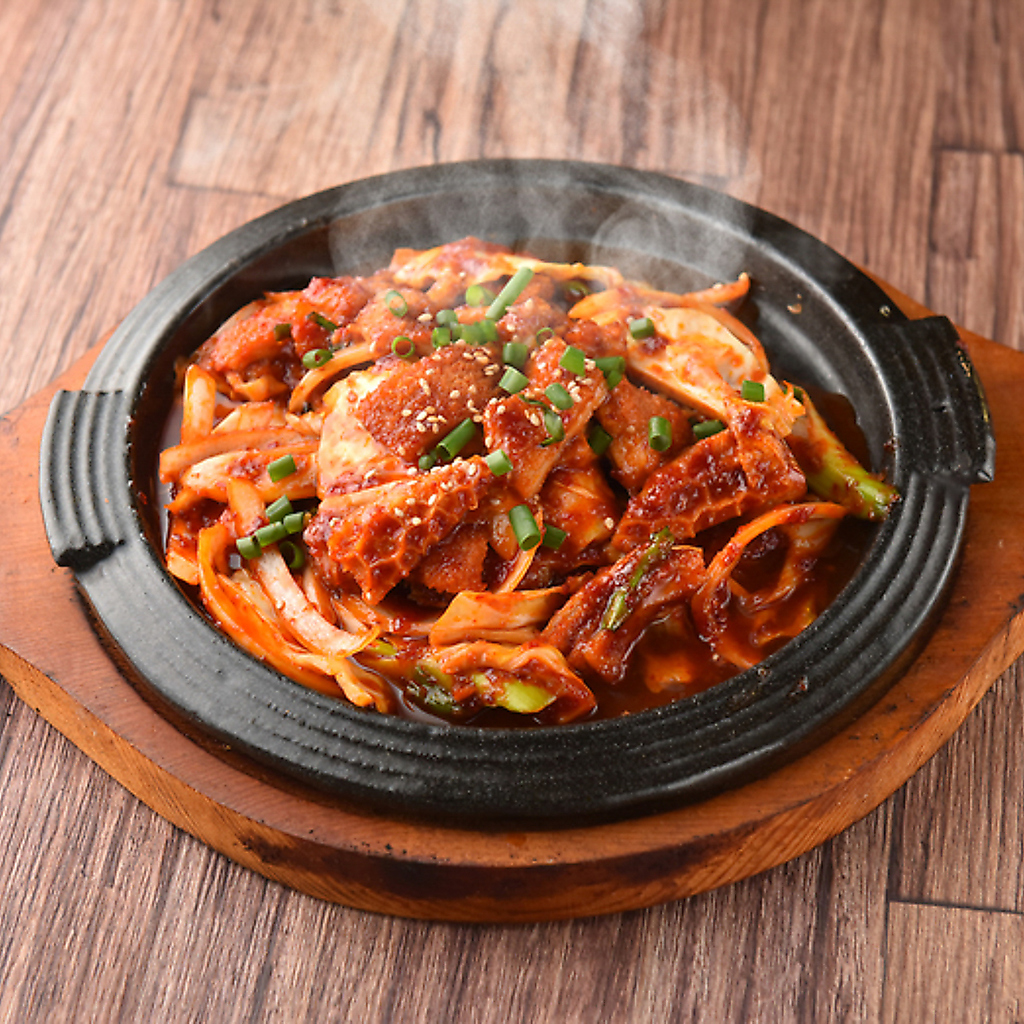 【新宿西口徒歩3分】人気のサムギョプサル食べ放題&本格韓国料理の店「韓家」