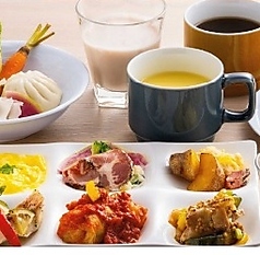 くつろぎビュッフェ 静彩 shizuiro 心斎橋の雰囲気2