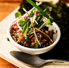 鰹と青ネギのなめろう　和辛子風味