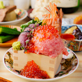 料理メニュー写真 【海鮮刺身の升盛り】豪華な海鮮いくら、赤エビ、ネギトロ、カツオが一つに！
