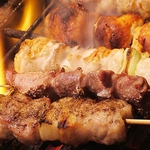強火で一気に焼き上げる焼き鳥、どれもおすすめ★